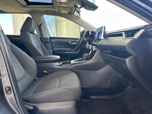 Certified 2023 Toyota RAV4 XLE w/ Convenience Package image 13