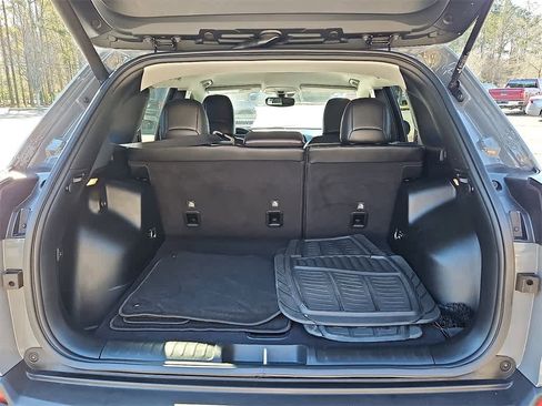 Used 2022 Jeep Cherokee Latitude Lux image 29