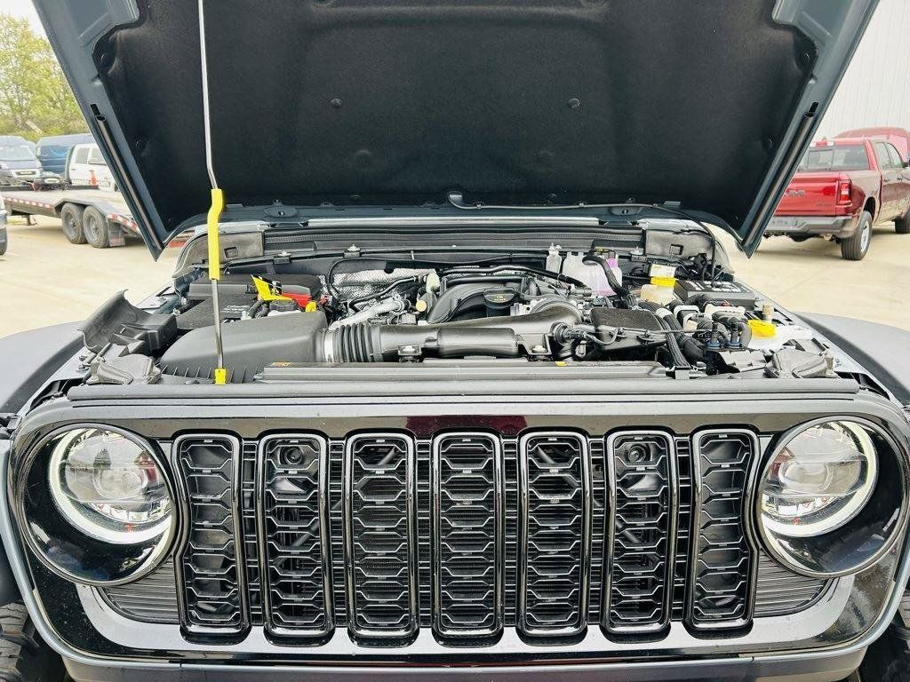 New 2025 Jeep Wrangler Unlimited Sport AWD/4WD image 43