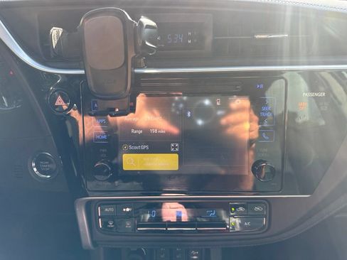 Used 2017 Toyota Corolla XSE w/ Carpet Mat Package (TMS) FWD image 21