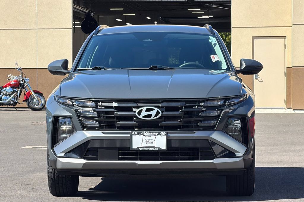 Certified 2025 Hyundai Tucson SEL AWD/4WD image 6