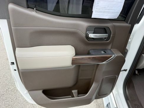 Used 2019 GMC Sierra 1500 SLT w/ SLT Premium Plus Package AWD/4WD image 26