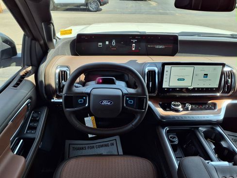 New 2027 Ford Expedition King Ranch AWD/4WD image 3