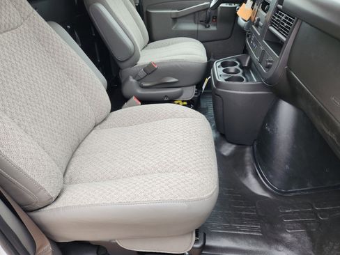 New 2025 Chevrolet Express 2500 w/ Driver Convenience Package image 17