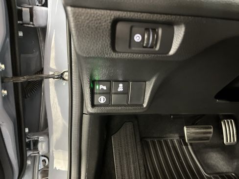Certified 2024 Honda Civic Sport Touring image 30