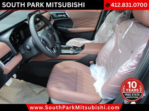 New 2025 Mitsubishi Outlander SEL image 12