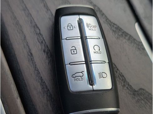 Used 2024 Genesis GV80 2.5T image 19