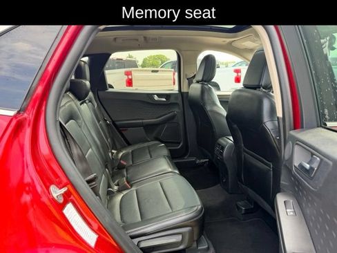 Used 2020 Ford Escape Titanium AWD/4WD image 10