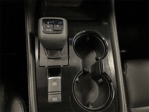 Used 2021 Nissan Rogue SL w/ Premium Package image 19