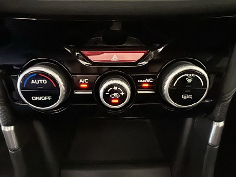 Used 2019 Subaru Forester Premium AWD/4WD image 22