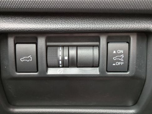 Used 2025 Subaru Forester Limited w/ Popular Package #2 image 28