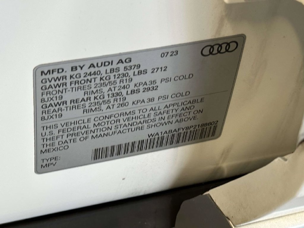 Used 2023 Audi Q5 2.0T Premium w/ Convenience Package AWD/4WD image 37