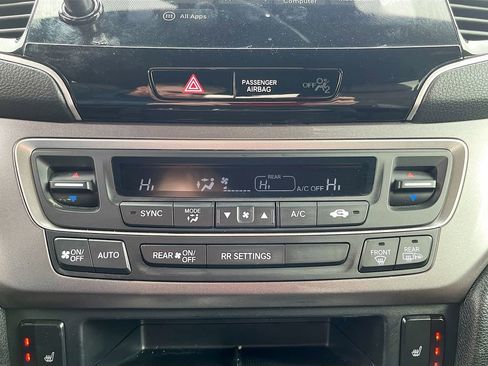 Used 2024 Honda Passport EX-L image 15