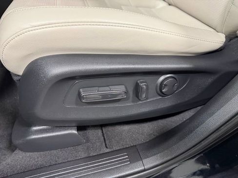 Used 2023 Honda CR-V EX-L image 23
