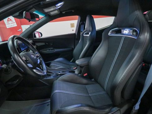 Used 2021 Hyundai Veloster N image 14