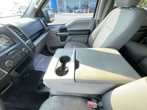Used 2018 Ford F150 XLT AWD/4WD image 12