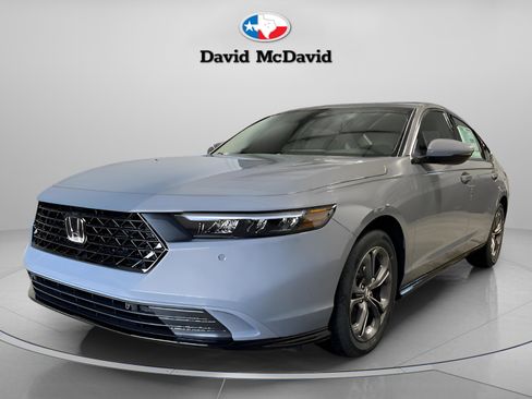 New 2026 Honda Accord EX-L image 1