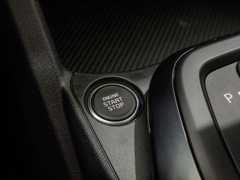 Used 2025 Kia K4 LX image 28