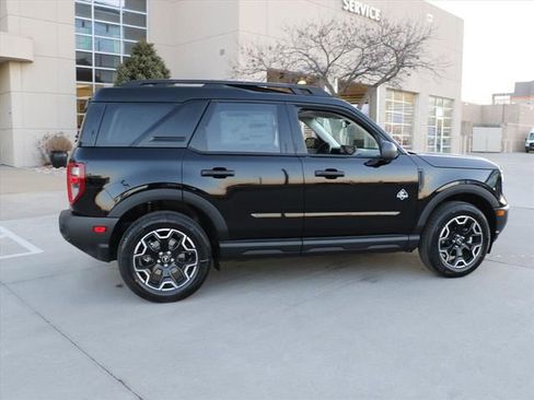 New 2026 Ford Bronco Sport Outer Banks w/ Outer Banks Tech Package+ AWD/4WD image 6