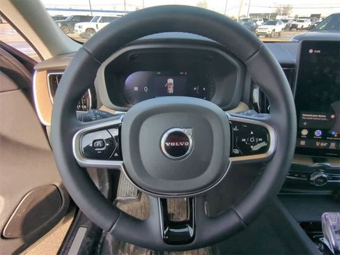 Used 2026 Volvo XC60 B5 Plus w/ Protection Package Premier image 21