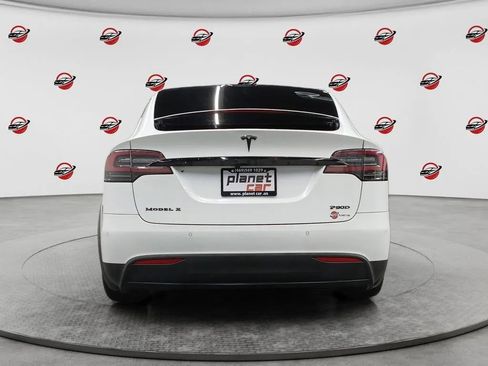 Used 2016 Tesla Model X Performance AWD/4WD image 4
