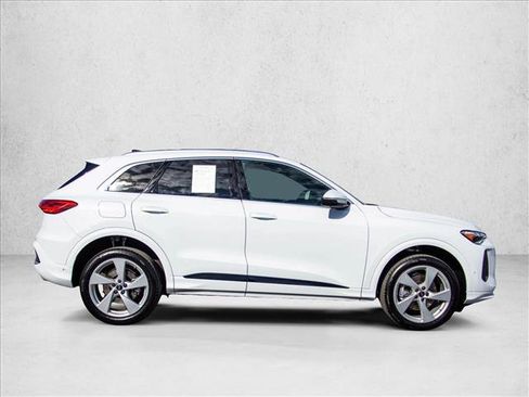 Certified 2025 Audi Q5 Premium Plus w/ Premium Plus image 4