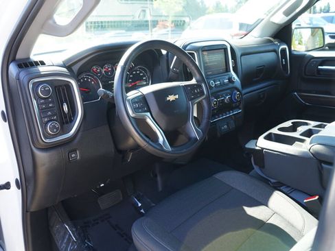 Used 2022 Chevrolet Silverado 1500 LT AWD/4WD image 13