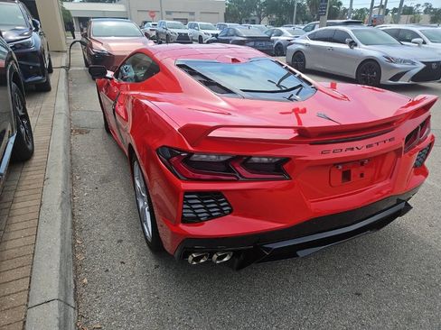Used 2021 Chevrolet Corvette Stingray Preferred Cpe w/ Z51 Performance Package RWD image 9
