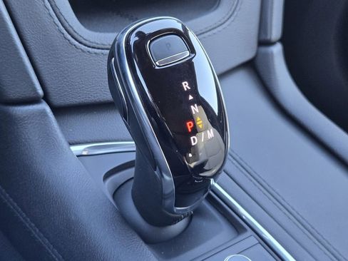 New 2025 Cadillac XT6 Sport image 32