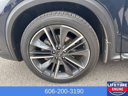 Used 2025 INFINITI QX55 Luxe w/ Cargo Package image 12