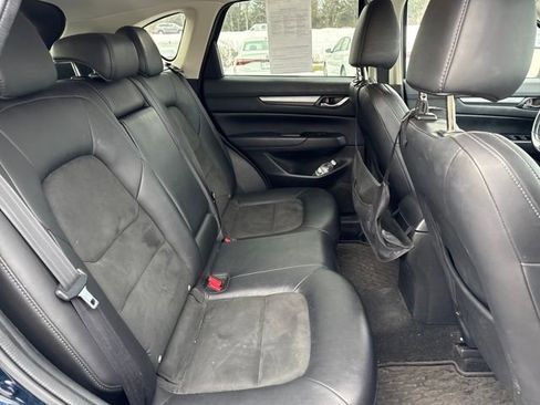 Used 2019 MAZDA CX-5 Touring image 11