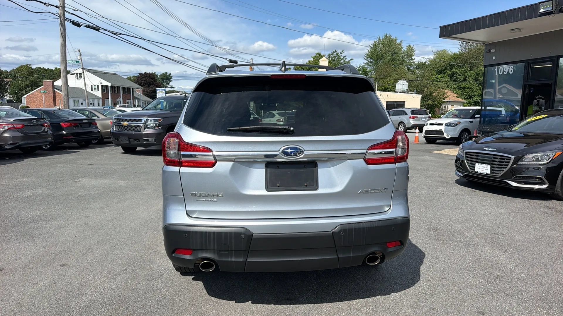 Used 2021 Subaru Ascent Premium w/ Convenience Package AWD/4WD image 6
