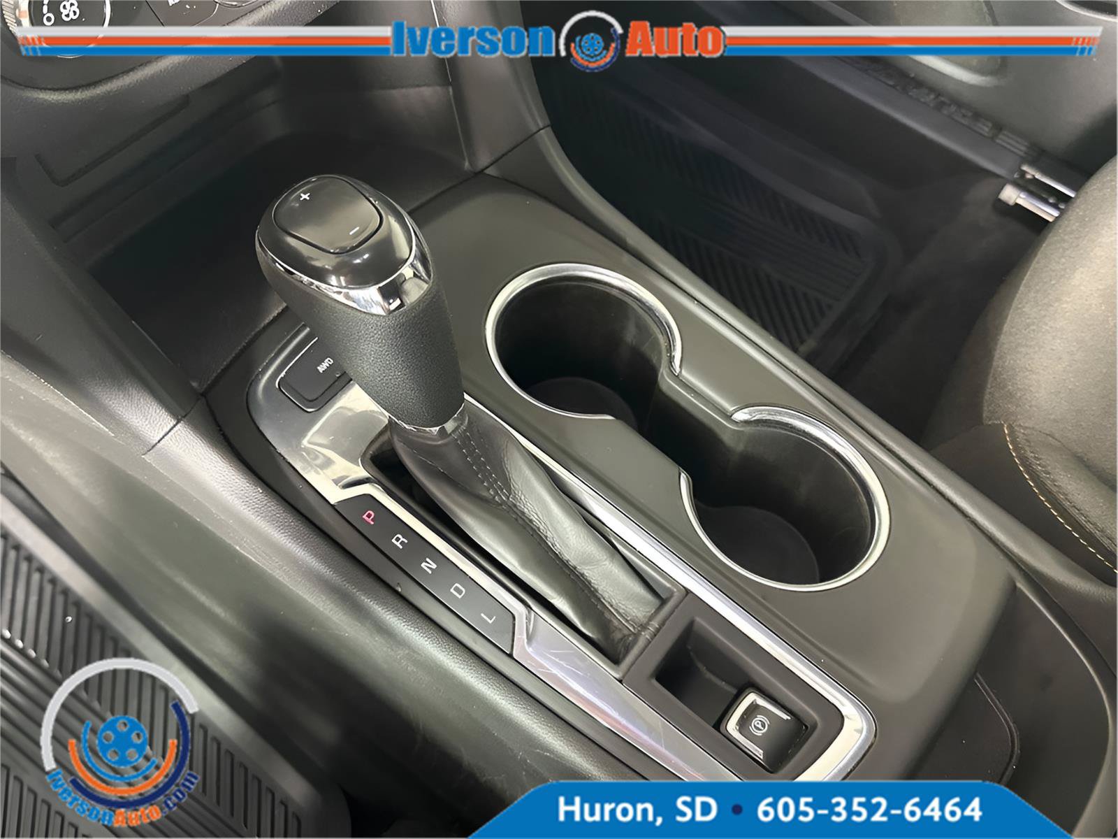 Used 2021 Chevrolet Equinox LT AWD/4WD image 23