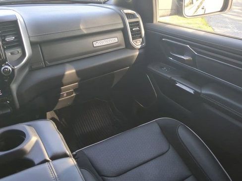 Used 2025 RAM 1500 Laramie AWD/4WD image 15