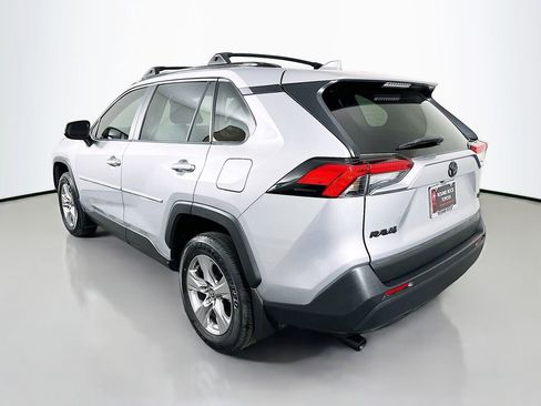 Used 2025 Toyota RAV4 XLE image 7