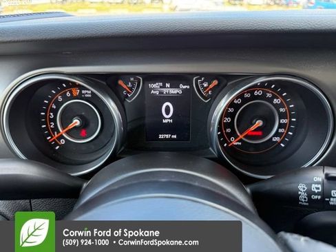 Used 2018 Jeep Wrangler Sport AWD/4WD image 23
