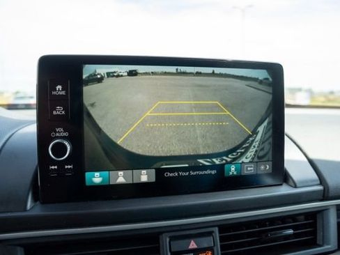 Used 2025 Honda Pilot Touring image 20