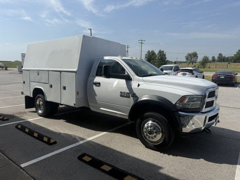 Used 2015 RAM 4500 SLT w/ Quick Order Package 29G SLT RWD image 3