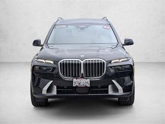 Used 2025 BMW X7 xDrive40i w/ Parking Assistance Package video 2