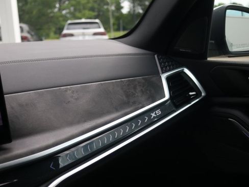 Used 2024 BMW X5 xDrive40i image 22