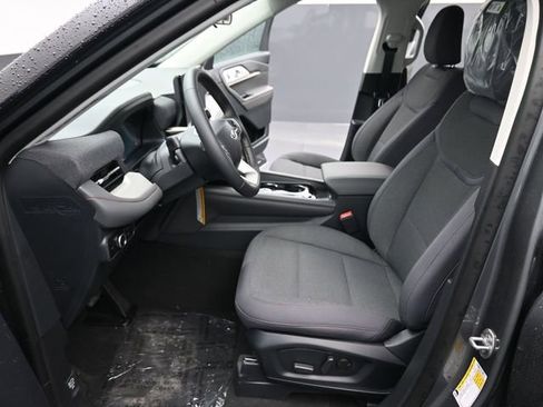 New 2026 Ford Explorer Active image 14