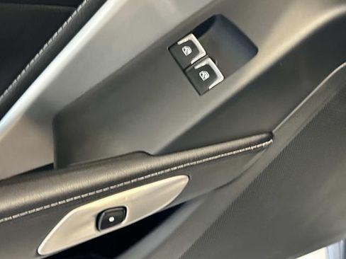 Used 2019 Chevrolet Corvette Stingray Coupe RWD image 23