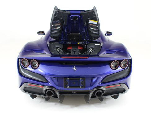 Certified 2023 Ferrari F8 Tributo RWD image 56