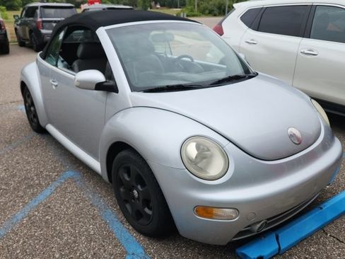 Used 2003 Volkswagen Beetle GLS FWD image 1