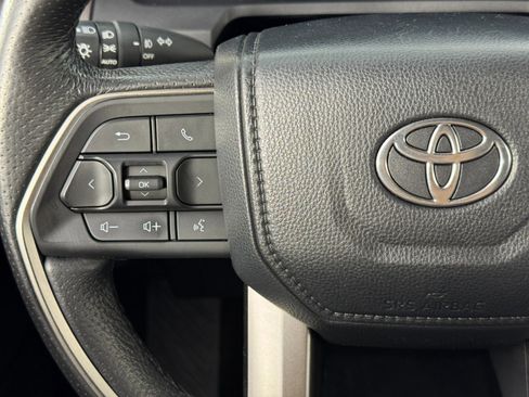 Used 2024 Toyota Tacoma SR5 w/ SR5 Upgrade Package image 20