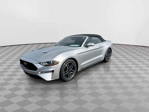 Used 2019 Ford Mustang Premium image 4