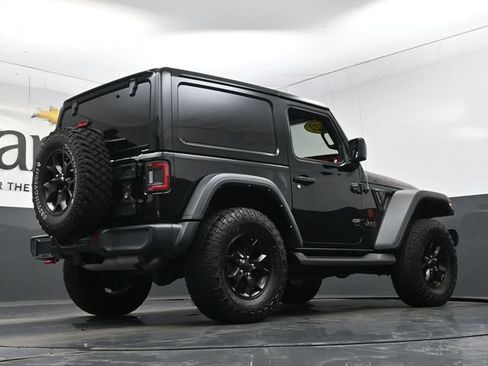 Used 2022 Jeep Wrangler Rubicon w/ LED Lighting Group AWD/4WD image 28