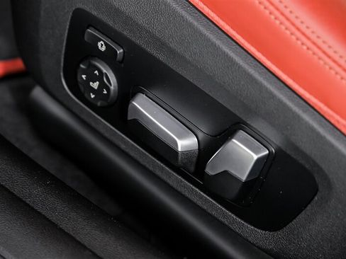 Used 2022 BMW M4 Coupe w/ M Carbon Exterior Package RWD image 23