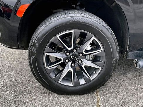 Used 2021 Chevrolet Tahoe Z71 w/ Luxury Package image 29