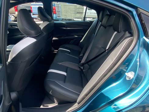 New 2026 Toyota Camry SE image 6